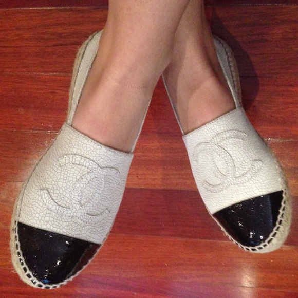 Chanel Crackled Leather Espadrilles - Picture 3 of 4